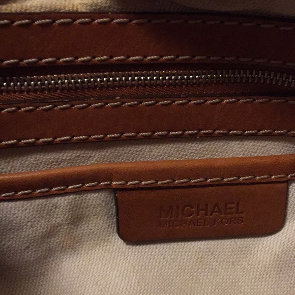 Michael Kors vintage leather purse - Picture 5 of 8
